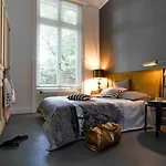 Queen Christine Bed & Breakfast