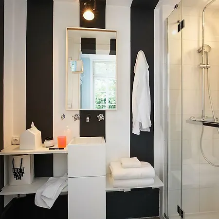 Bed & Breakfast Queen Christine Villeneuve-d'Ascq