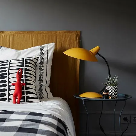 Bed & Breakfast Queen Christine